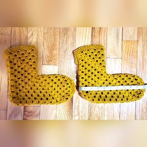 RIL Granny Stitch Socks - Crochet.